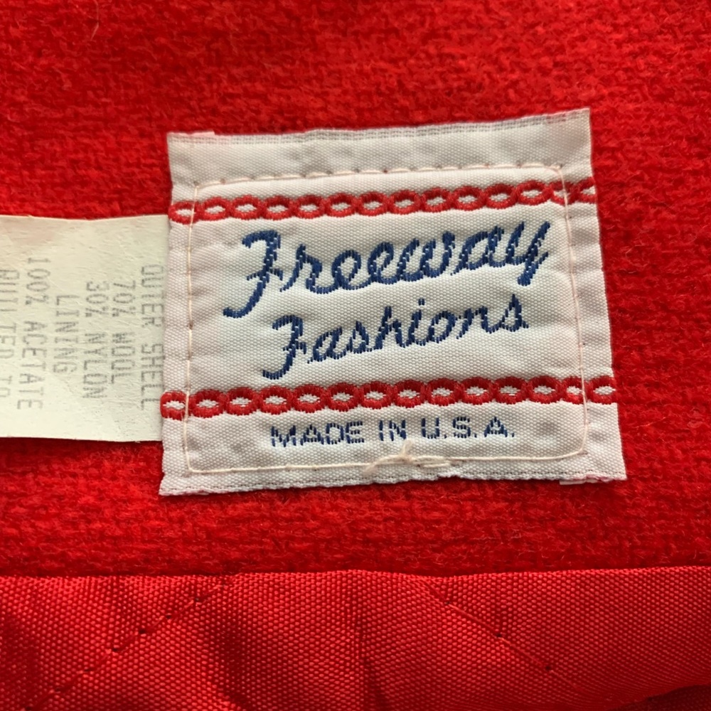Coat - Picture 5 of 7